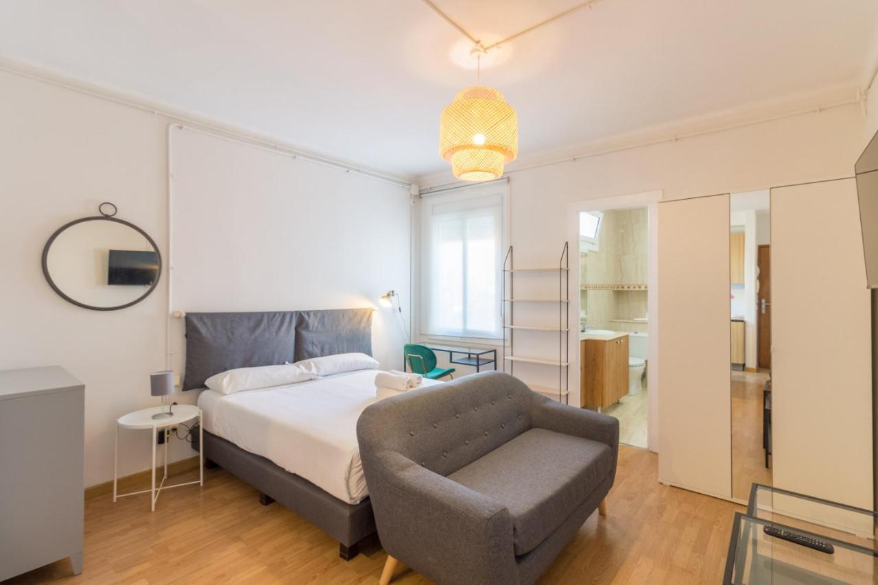 Bebarceloner Sant Andreu Apartments - Studio Kültér fotó